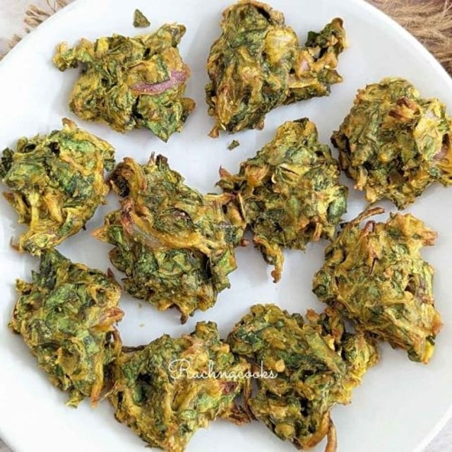 Spinach Pakora.
